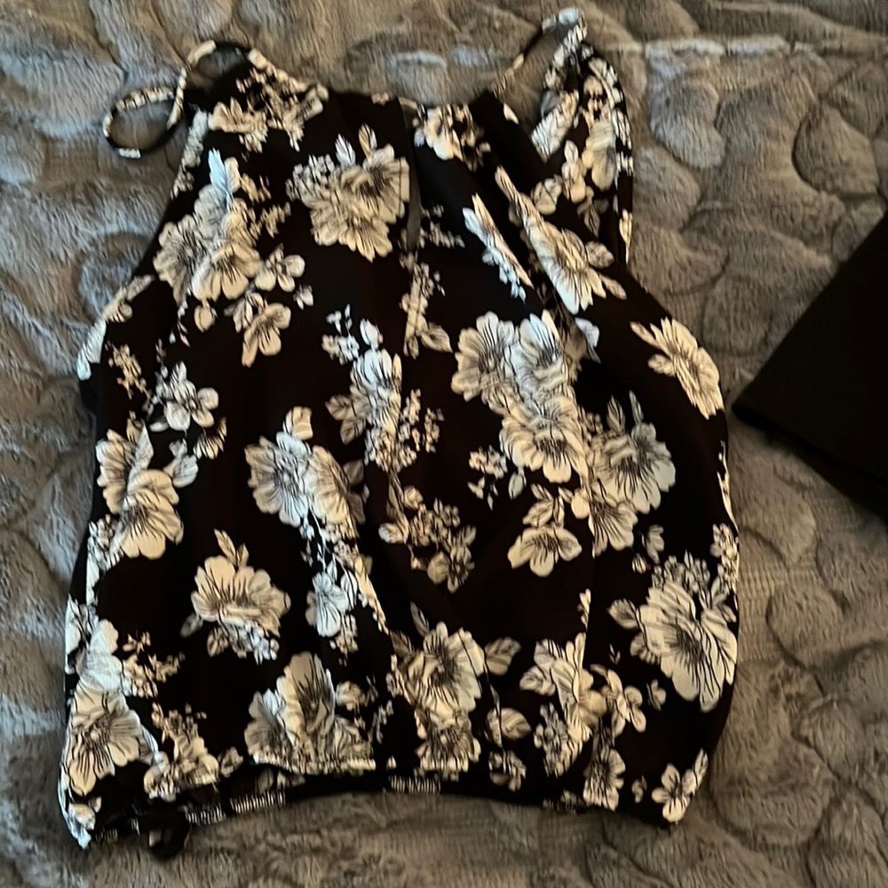 Size XS. Charlotte Russe black and white blouse